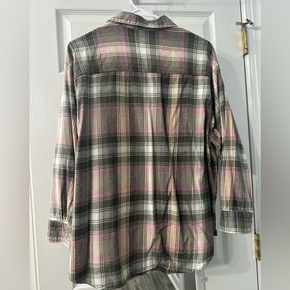 Old Navy The Boyfriend Flannel Shirt size XL - Picture 4 of 4